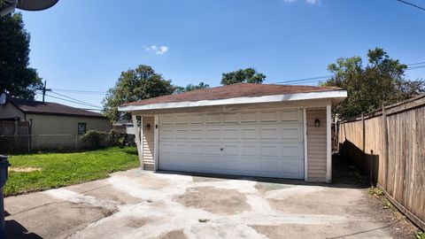 Tiny photo for 11604 S Kenneth Avenue, Alsip, IL 60803 (MLS # 12445092)