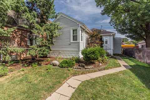 Tiny photo for Chicago, IL 60655 (MLS # 12758380)