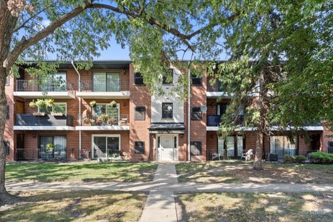 Photo of 7036 98th Street #2B, Chicago Ridge, IL 60415 (MLS # 12756586)