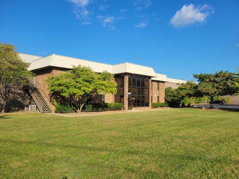 6655 Kitty Avenue Chicago Ridge IL 60415
