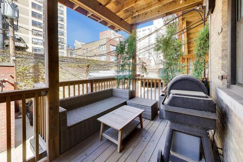 Tiny photo for 440 W Oakdale Avenue #1, Chicago, IL 60657 (MLS # 12623865)
