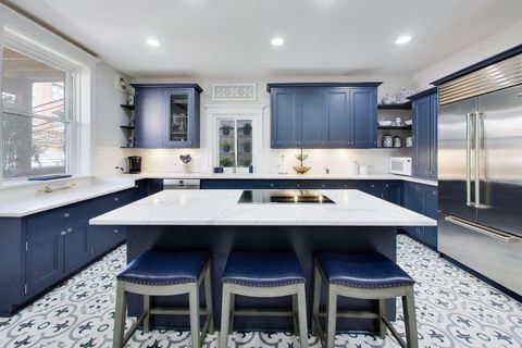 Tiny photo for 440 W Oakdale Avenue #1, Chicago, IL 60657 (MLS # 12623865)