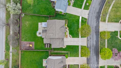 Tiny photo for 1118 Northside Drive, Shorewood, IL 60404 (MLS # 12622986)