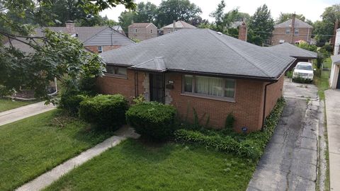 Photo of 2234 S 18th Avenue, Broadview, IL 60155 (MLS # 12447955)