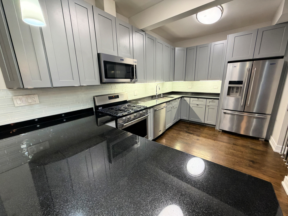 2700 N Ridgeway Avenue 1