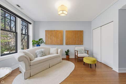 Tiny photo for 1215 E Madison Park Avenue #3, Chicago, IL 60615 (MLS # 12684895)