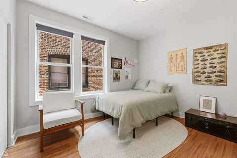 Tiny photo for 1215 E Madison Park Avenue #3, Chicago, IL 60615 (MLS # 12684895)