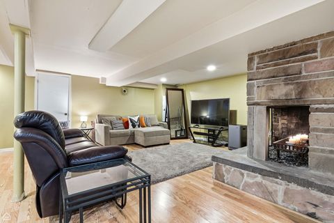 Tiny photo for 9806 S HARDING Avenue, Evergreen Park, IL 60805 (MLS # 12564052)