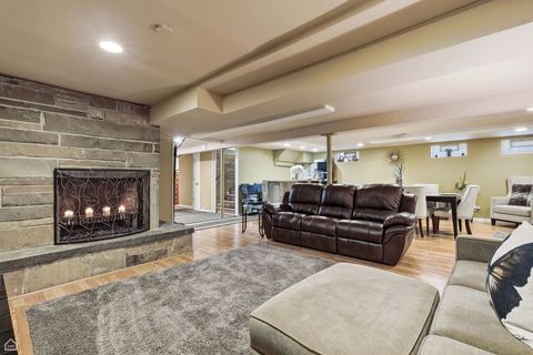 Tiny photo for 9806 S HARDING Avenue, Evergreen Park, IL 60805 (MLS # 12564052)