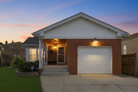 9806 S HARDING Avenue Evergreen Park IL 60805