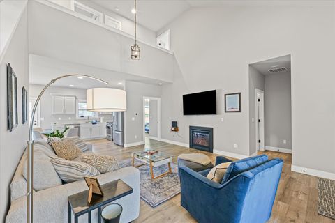 Tiny photo for 2216 S Stonebrooke Court, Urbana, IL 61802 (MLS # 12412811)