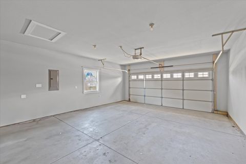 Tiny photo for 2216 S Stonebrooke Court, Urbana, IL 61802 (MLS # 12412811)