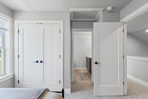 Tiny photo for 2216 S Stonebrooke Court, Urbana, IL 61802 (MLS # 12412811)