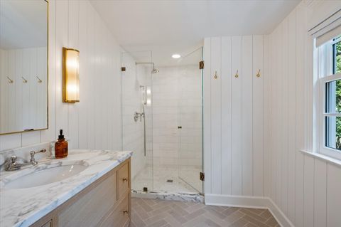 Tiny photo for 615 Ridge Road, Kenilworth, IL 60043 (MLS # 12486775)