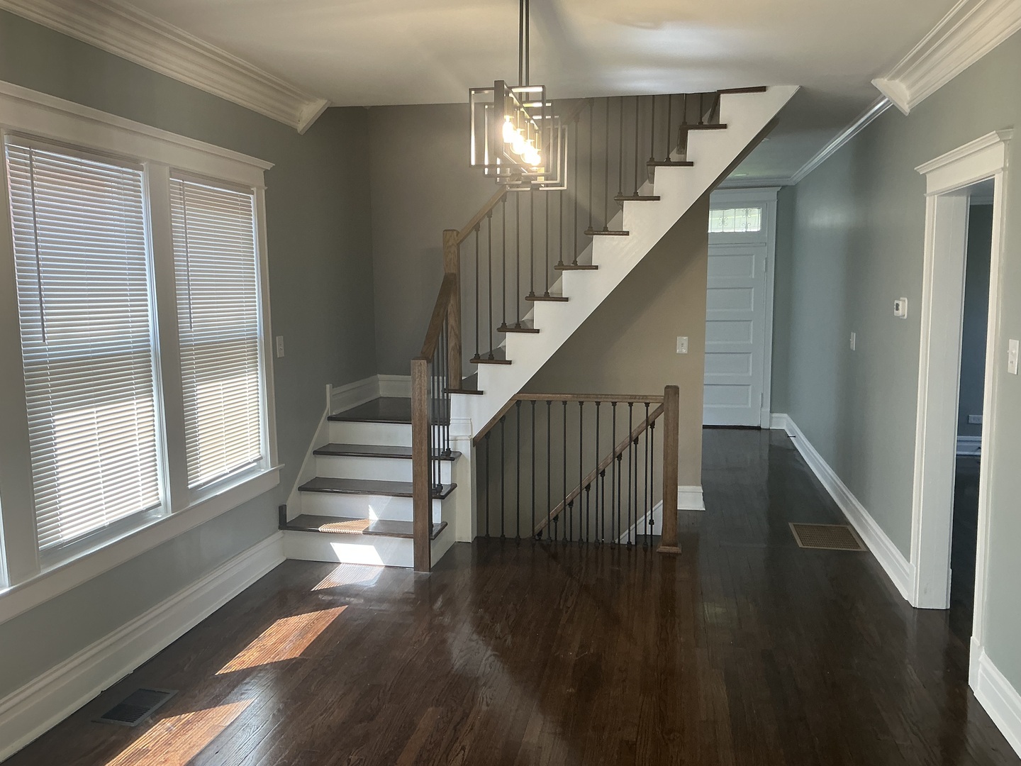 8042 S Bennett Avenue