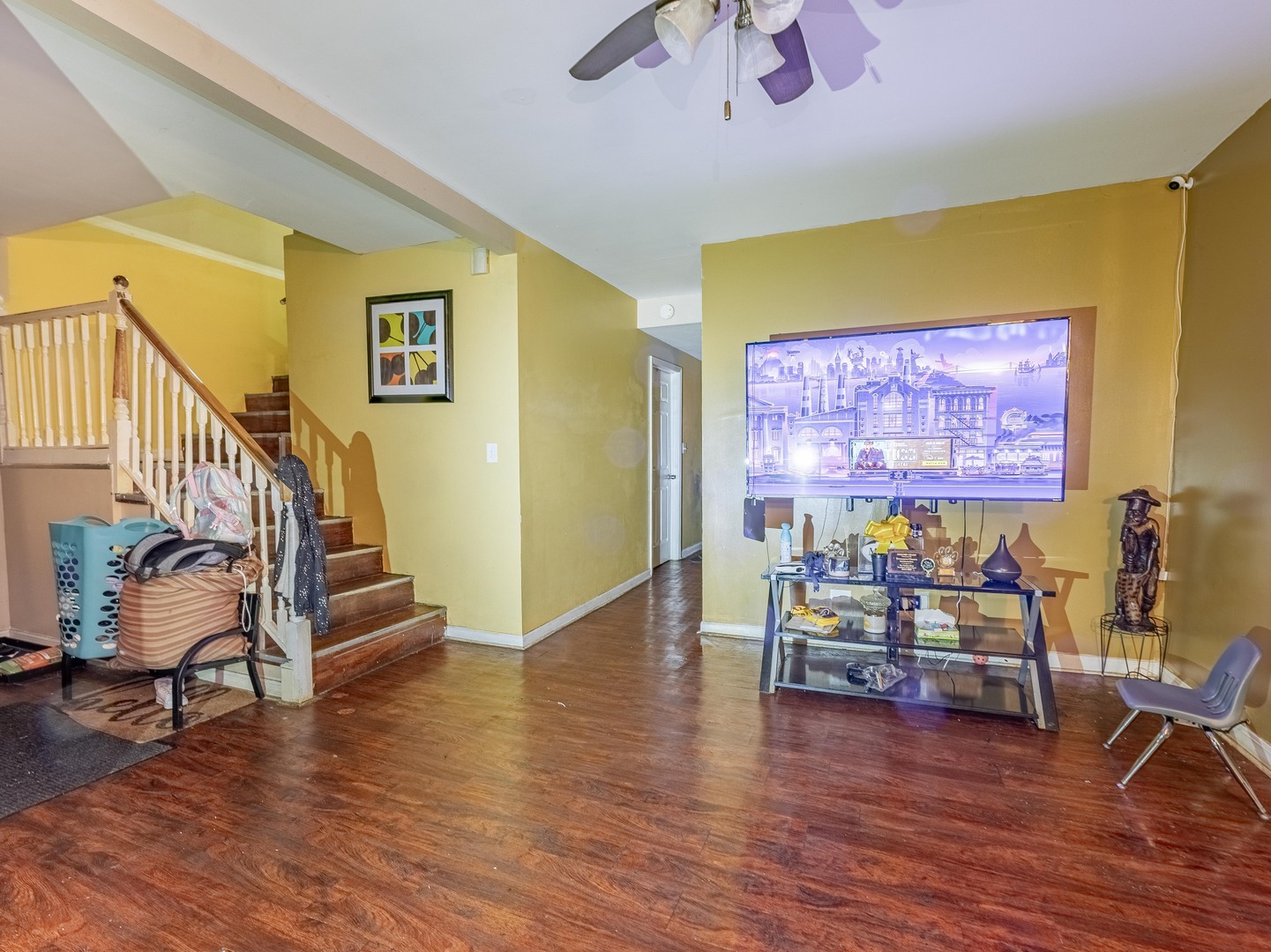 1058 W 105th Street