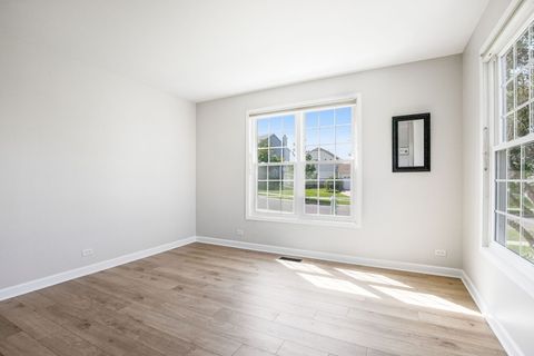 Tiny photo for 215 S Winthrop Drive, Round Lake, IL 60073 (MLS # 12612448)