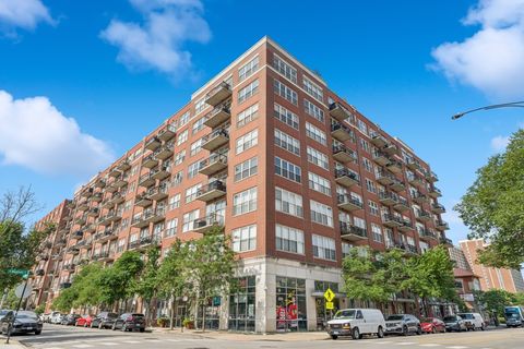 Photo of 6 S LAFLIN Street #703S, Chicago, IL 60607 (MLS # 12456700)