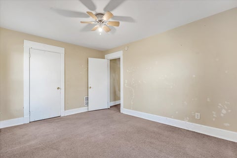 Tiny photo for 817 Farnam Street, Davenport, IA 52803 (MLS # 12789052)