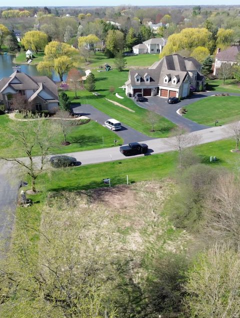 Tiny photo for 25861 N Arrowhead Drive, Mundelein, IL 60060 (MLS # 12355007)