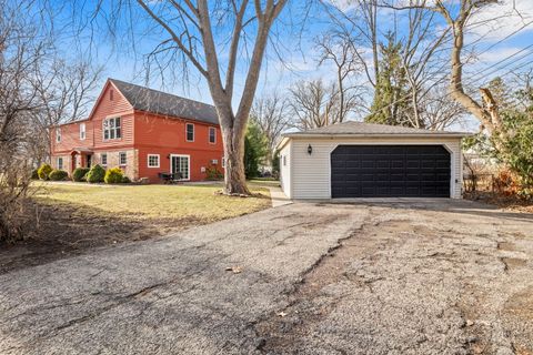 Tiny photo for 816 E Mayfair Road, Arlington Heights, IL 60005 (MLS # 12405467)
