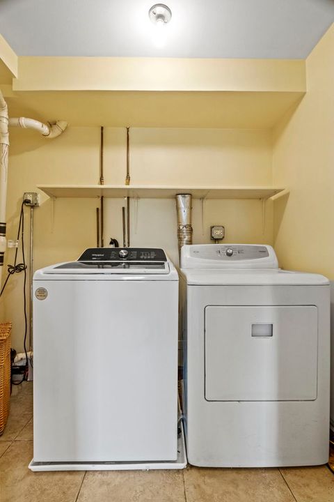 Tiny photo for 816 E Mayfair Road, Arlington Heights, IL 60005 (MLS # 12405467)