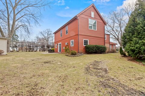 Tiny photo for 816 E Mayfair Road, Arlington Heights, IL 60005 (MLS # 12405467)