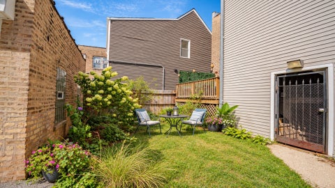 Tiny photo for 3524 N Lawndale Avenue #1G, Chicago, IL 60618 (MLS # 12759512)