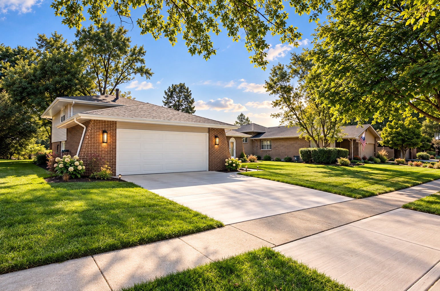 11226 S Deerpath Lane
