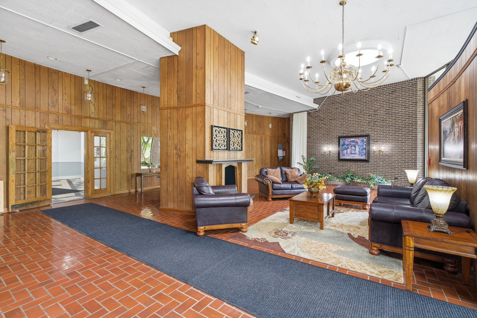 40 N TOWER Road 1E
