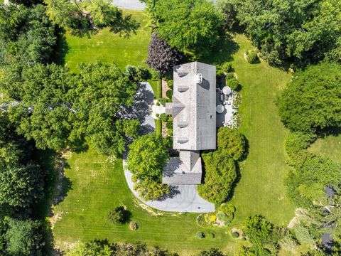 Tiny photo for 340 E Westleigh Road, Lake Forest, IL 60045 (MLS # 12545414)