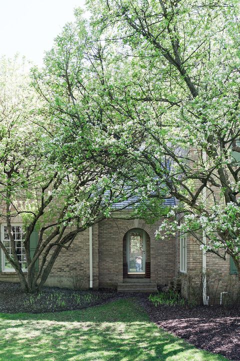Tiny photo for 340 E Westleigh Road, Lake Forest, IL 60045 (MLS # 12545414)