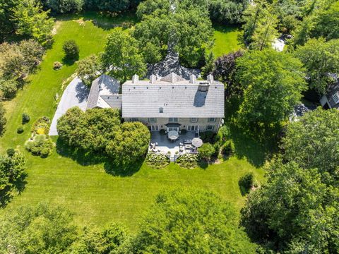Tiny photo for 340 E Westleigh Road, Lake Forest, IL 60045 (MLS # 12545414)
