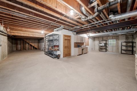 Tiny photo for 340 E Westleigh Road, Lake Forest, IL 60045 (MLS # 12545414)