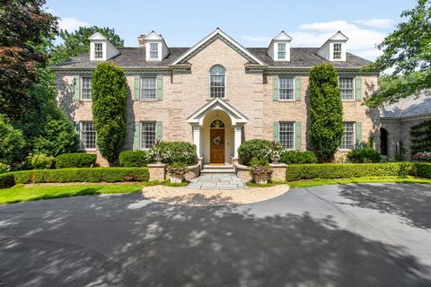 Tiny photo for 340 E Westleigh Road, Lake Forest, IL 60045 (MLS # 12545414)