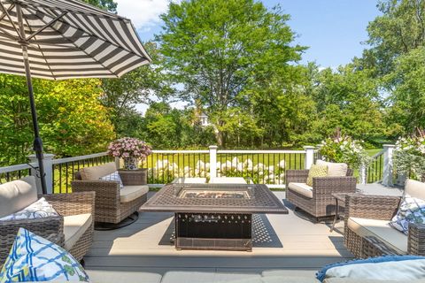 Tiny photo for 340 E Westleigh Road, Lake Forest, IL 60045 (MLS # 12545414)