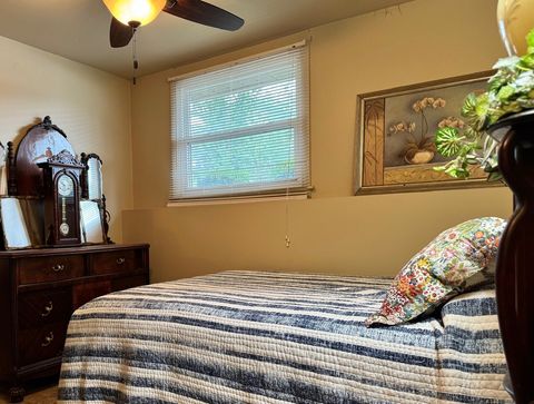 Tiny photo for 416 Trinity Court, Buffalo Grove, IL 60089 (MLS # 12367799)