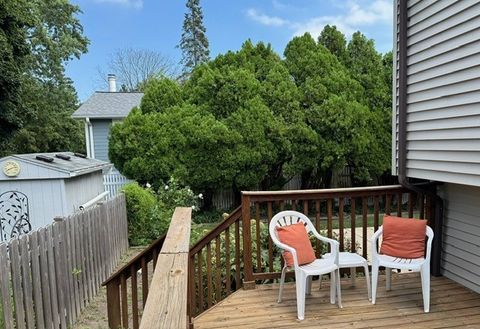 Tiny photo for 416 Trinity Court, Buffalo Grove, IL 60089 (MLS # 12367799)