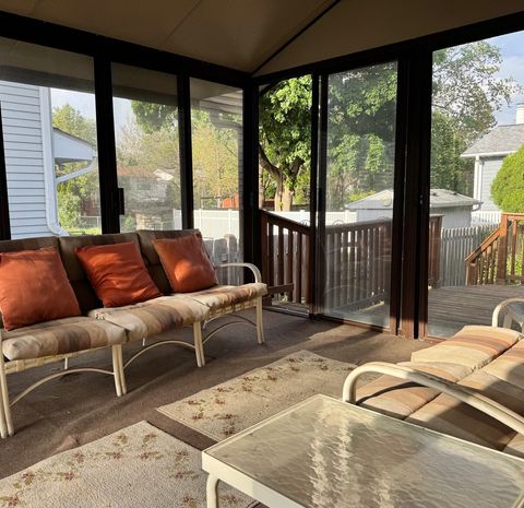 Tiny photo for 416 Trinity Court, Buffalo Grove, IL 60089 (MLS # 12367799)