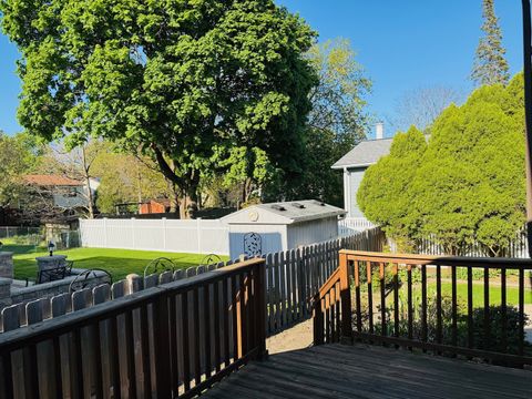 Tiny photo for 416 Trinity Court, Buffalo Grove, IL 60089 (MLS # 12367799)