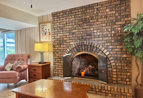 Tiny photo for 416 Trinity Court, Buffalo Grove, IL 60089 (MLS # 12367799)