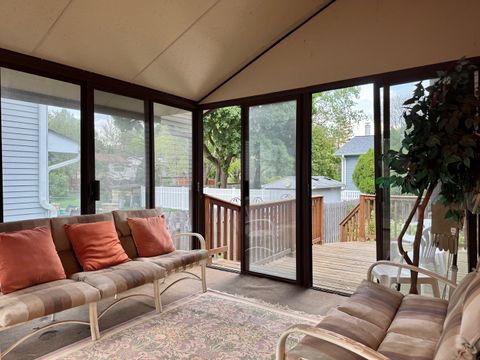 Tiny photo for 416 Trinity Court, Buffalo Grove, IL 60089 (MLS # 12367799)