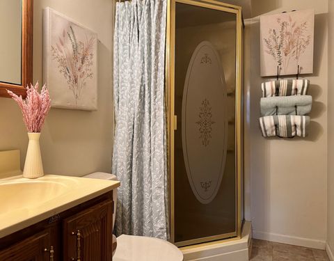 Tiny photo for 416 Trinity Court, Buffalo Grove, IL 60089 (MLS # 12367799)