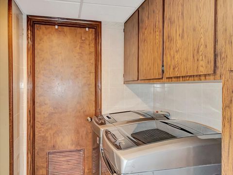 Tiny photo for 7948 Merrimac Avenue, Burbank, IL 60459 (MLS # 12525958)