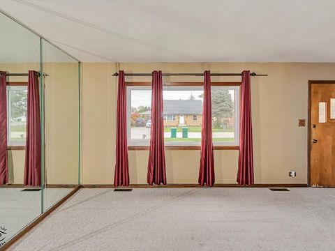 Tiny photo for 7948 Merrimac Avenue, Burbank, IL 60459 (MLS # 12525958)