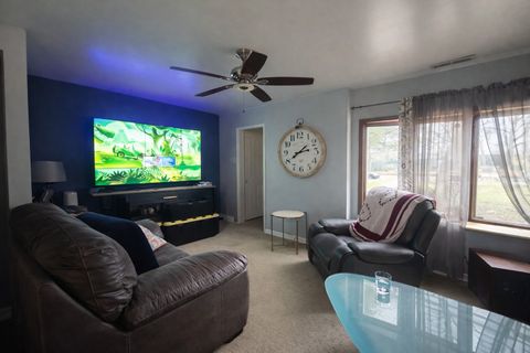 Tiny photo for 8728 S ROCKWELL Avenue, Evergreen Park, IL 60805 (MLS # 12582731)