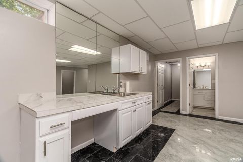 Tiny photo for 17937 Caplinger Pond Road, Marion, IL 62959 (MLS # EB459114)