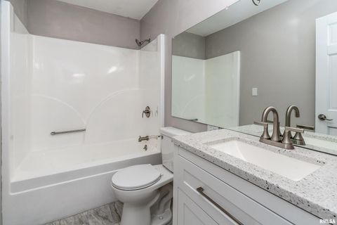 Tiny photo for 17937 Caplinger Pond Road, Marion, IL 62959 (MLS # EB459114)