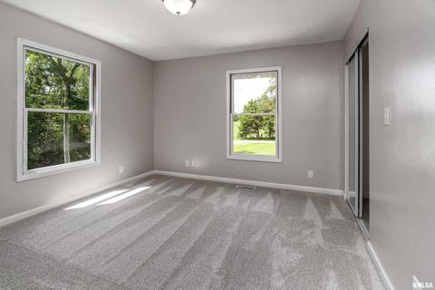 Tiny photo for 17937 Caplinger Pond Road, Marion, IL 62959 (MLS # EB459114)