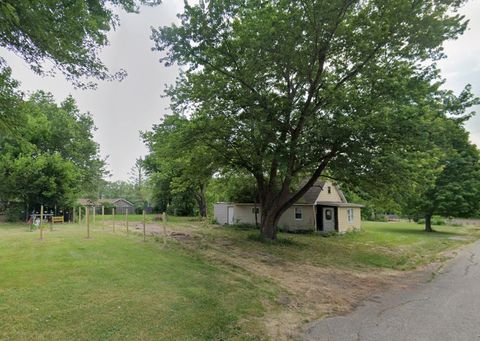 Tiny photo for 153 E Main Street, Canton, IL 61520 (MLS # 12558871)